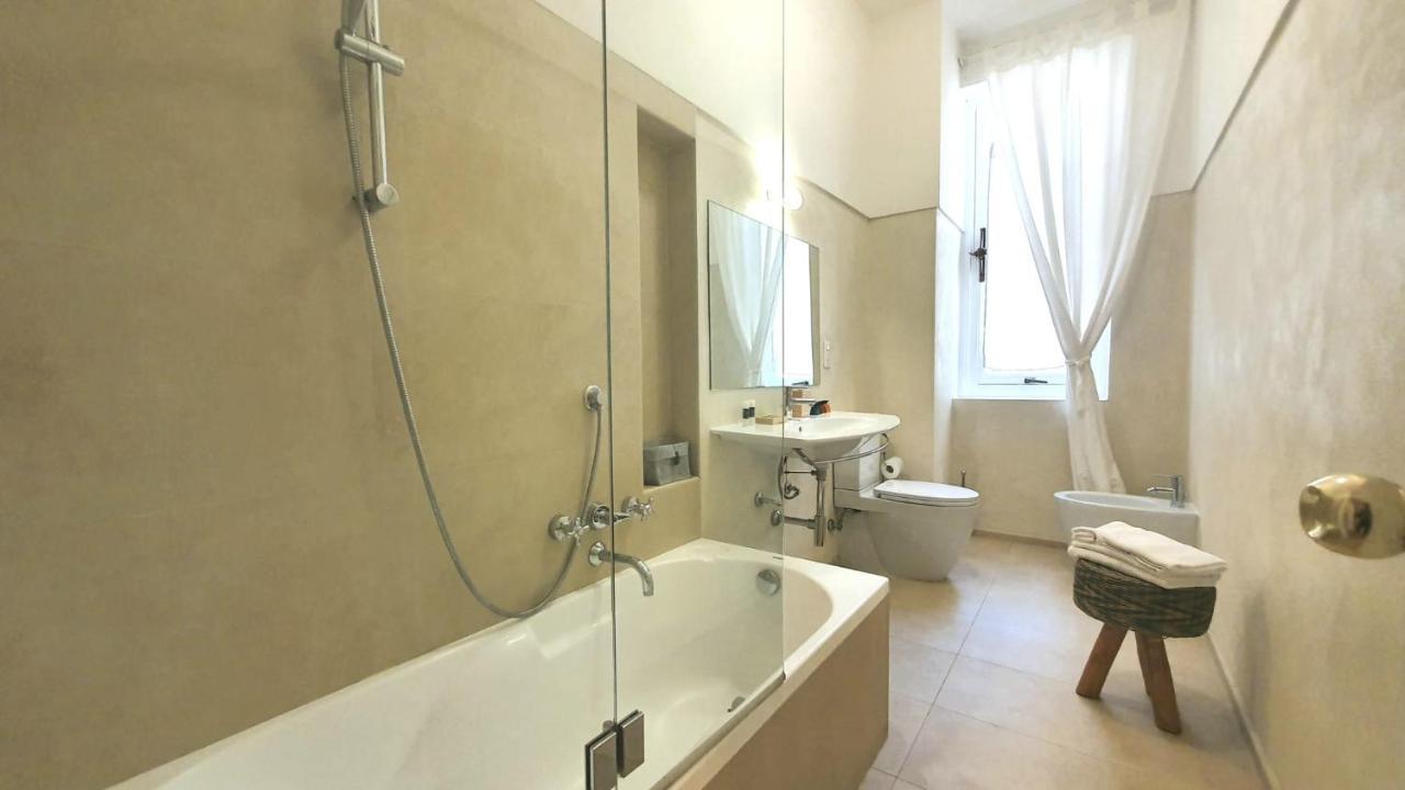 Heart Milan Apartments Fashion District Bagian luar foto